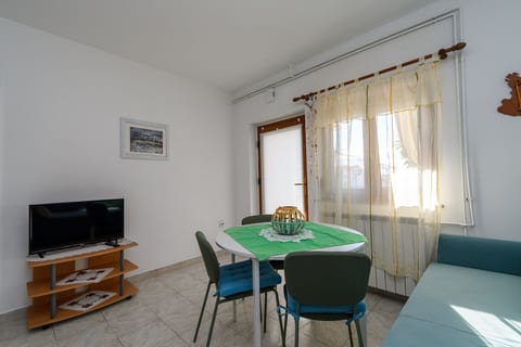 Apartment Mary - Unit 378446-13