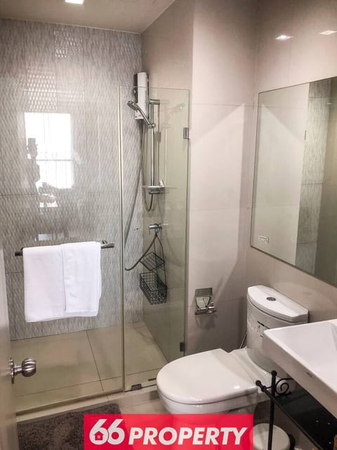 Premium 2BR Life Sukhumvit 48 Near BTS
