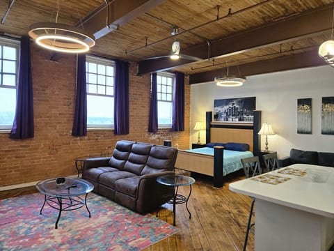 Studio Loft