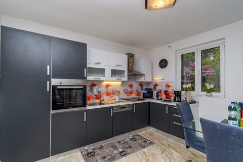 Apartments Ivi - Unit 378501-13