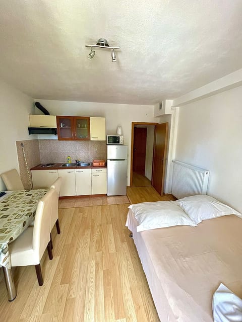 Apartments Luka - Unit 378425-13