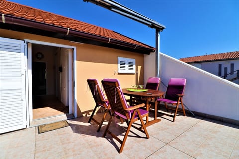 Apartment Mamic - Unit 378485-13