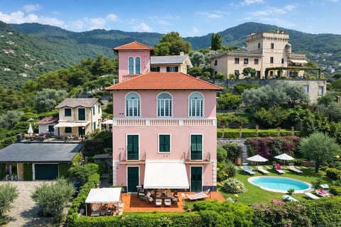 Recco-Villa degli Ulivi- Private pool and sea view image 1