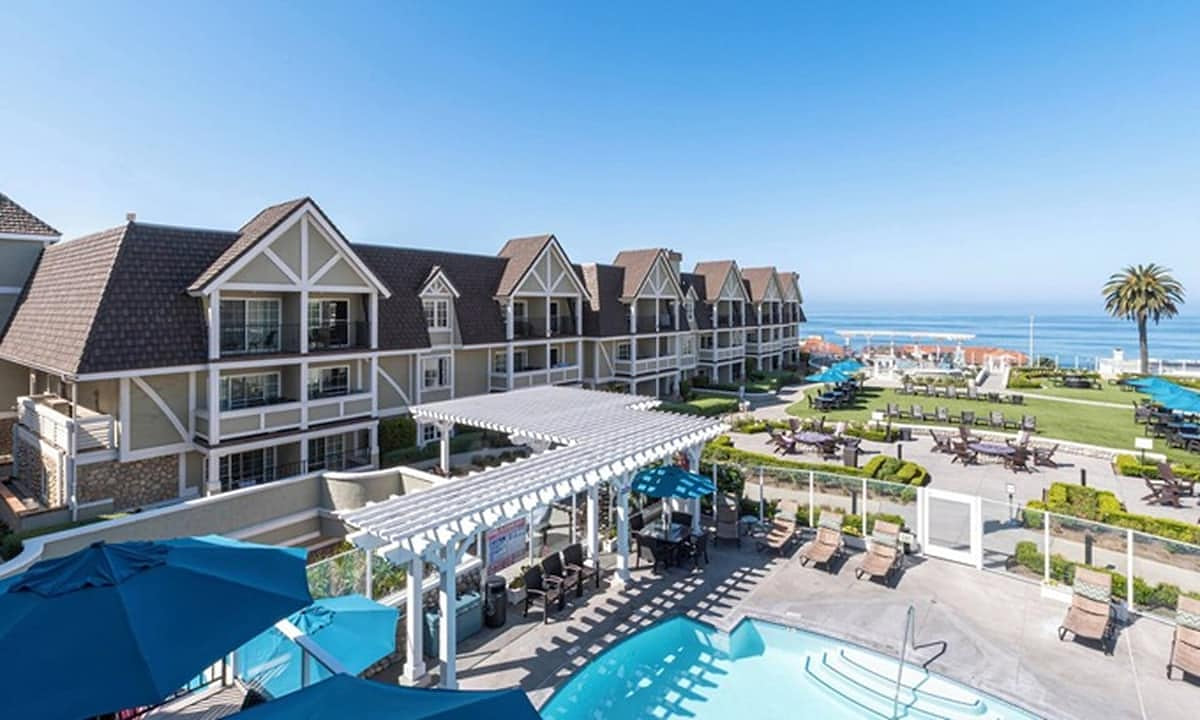 Beach Resort Carlsbad image 1
