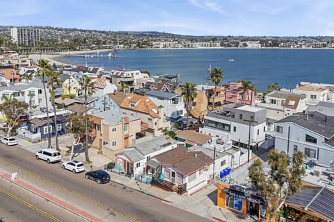 Beach & Bay Escape | Prime Mission Spot