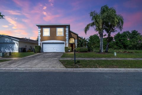 Fantasy Villa - Private Pool - Conservation view - close to Disney