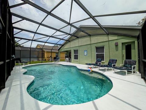 Sandy's Sanctuary - Conservation View - South-West Facing Pool