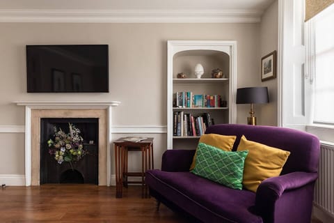 Milsom Retreat | Elegant 2 Bed Apartment, Bath
