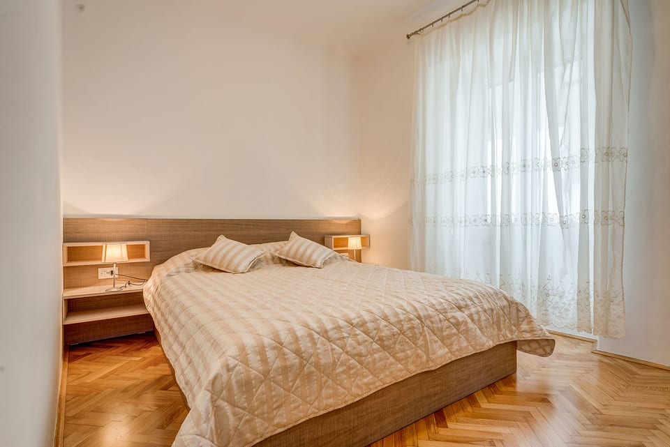 Apartment Oscar - Unit 369280-13