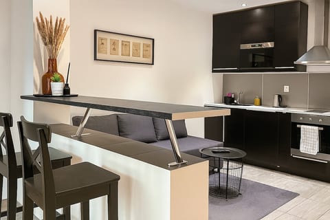 nook I Welcome Apartment