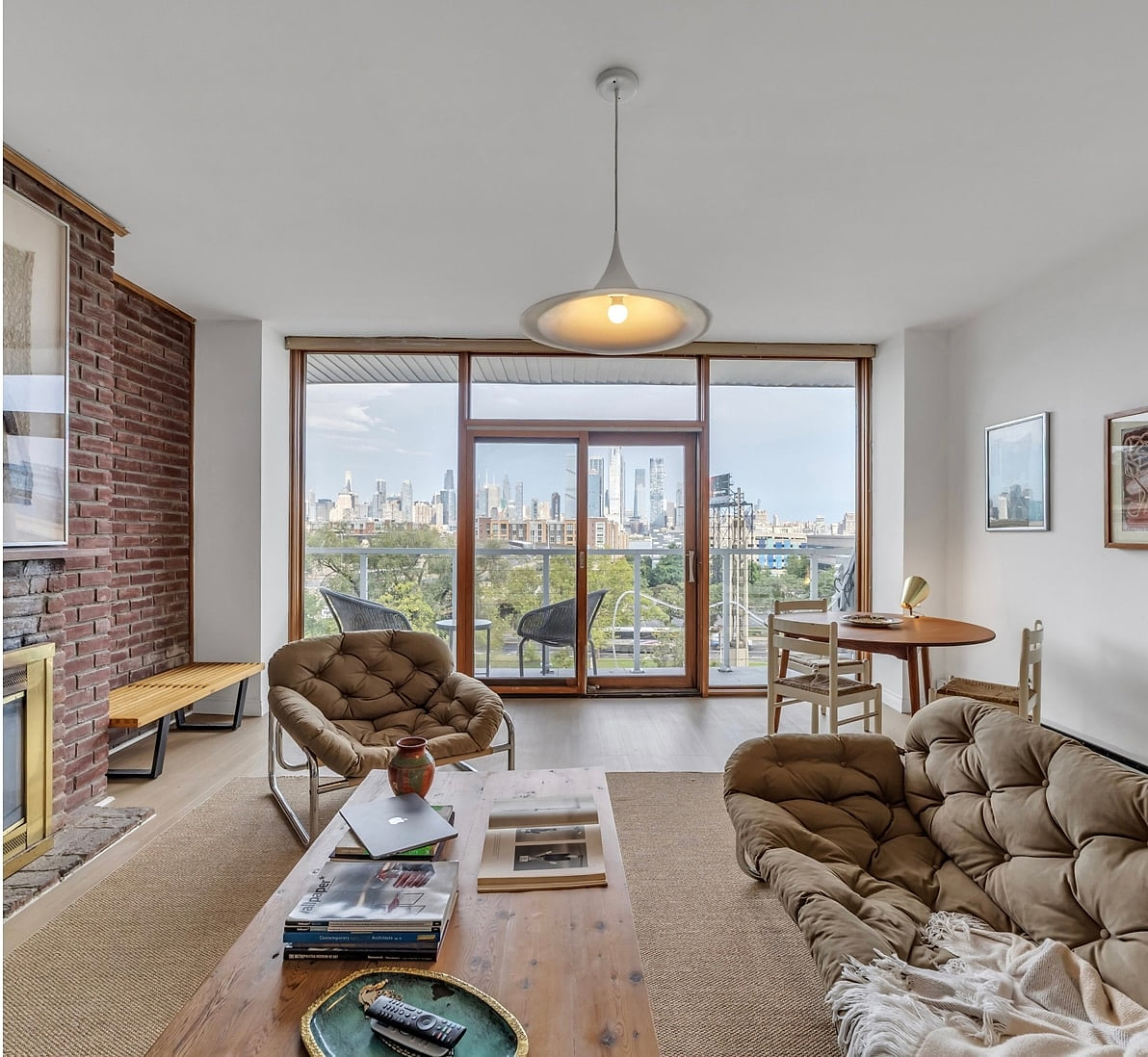 View galore Manhattan Getaway image 1