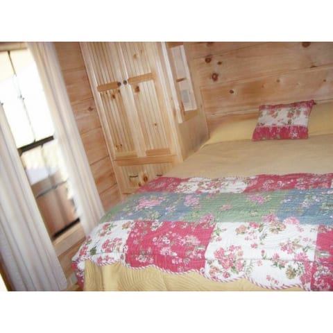 Bedroom with Queen Bed, Closets & Drawers