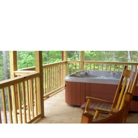 Hot Tub on Covered Porch for Our Cool Evenings
