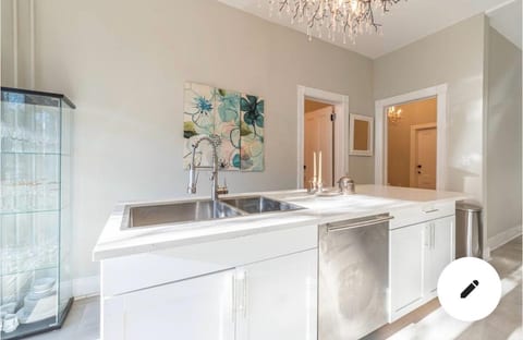 Manhattan getaway shabby chic villa