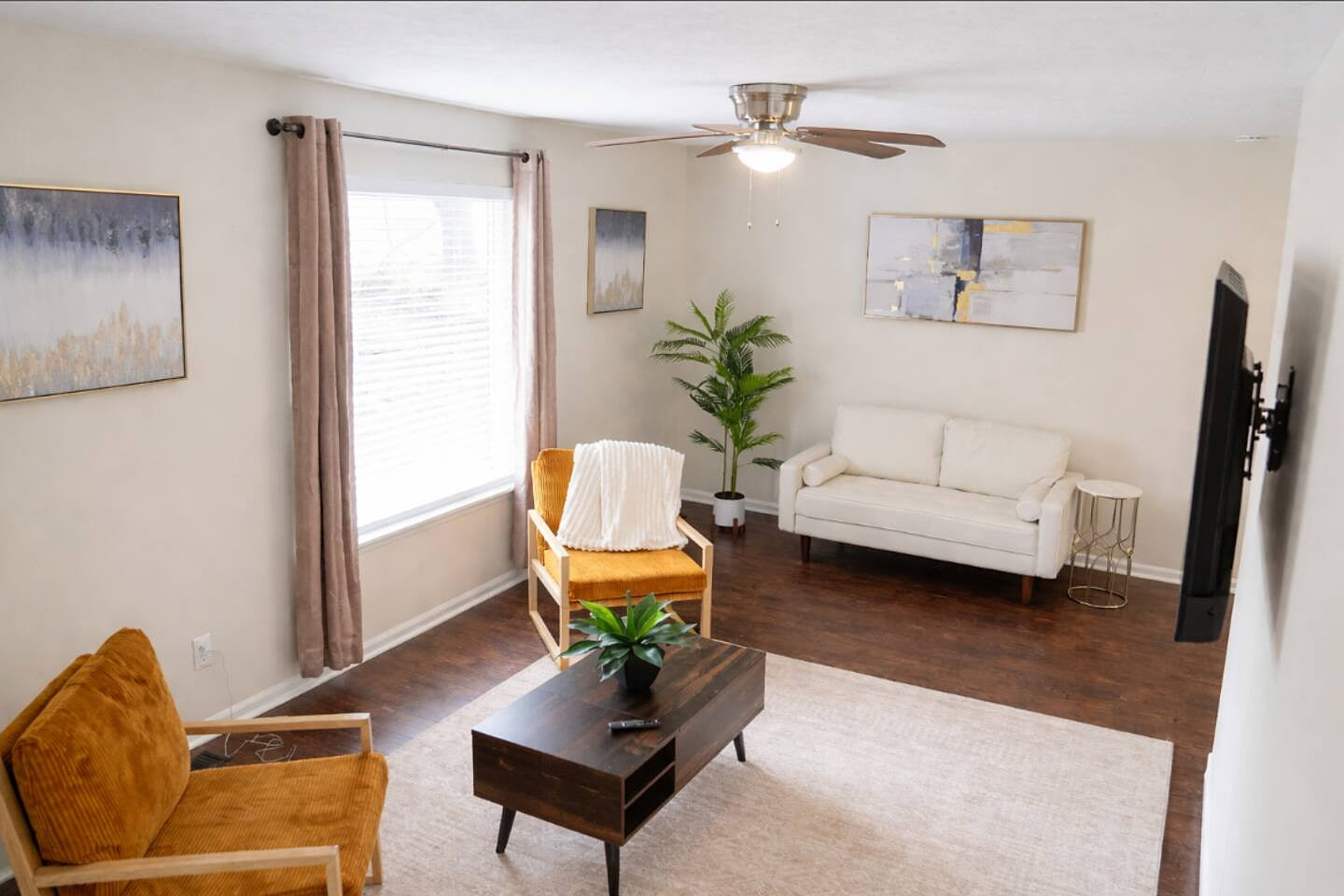 Hillwood Haven — Minutes to Masters