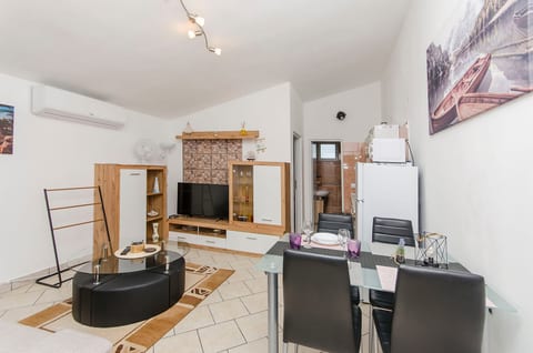 Apartments Apartmani Didovi dvori - Unit 377447-13