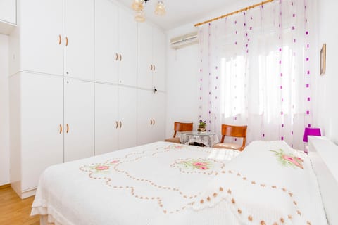 Apartments Makarska Beach - Unit 378471-13