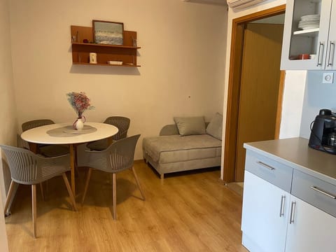 Apartments Makarska Beach - Unit 378472-13
