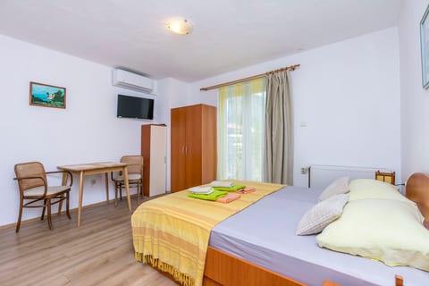 Apartments Makarska Beach - Unit 378474-13