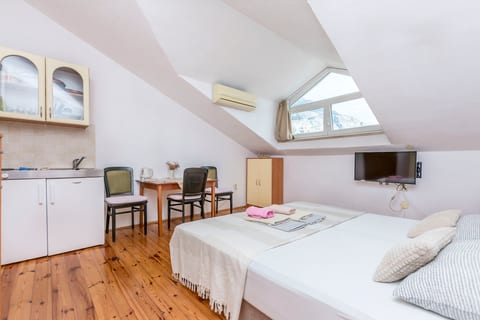 Apartments Makarska Beach - Unit 378478-13