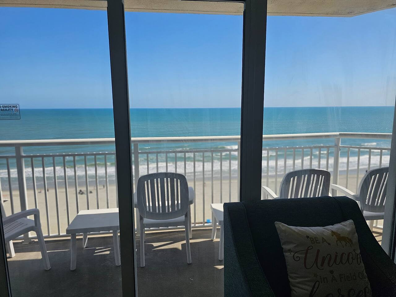 Clear, unobstructed ocean view 