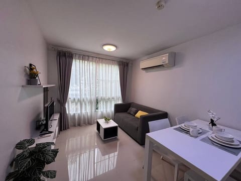 ncie condo in local thai area
