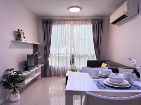 ncie condo in local thai area