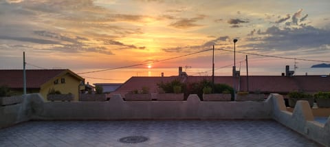 Sardegna a 300 m. dal mare. Splendida vista