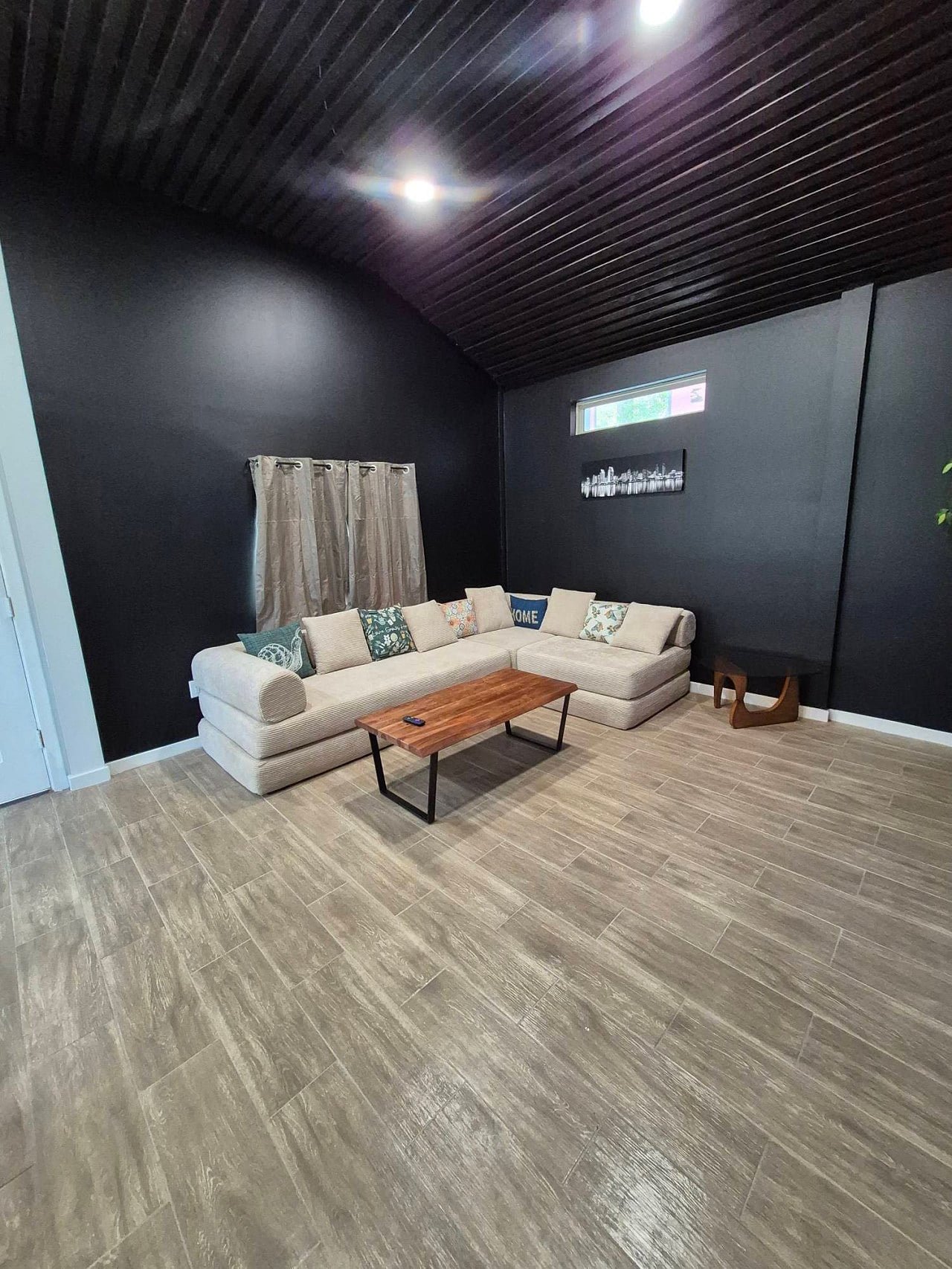 Cosytastic 2 Room Zen Den