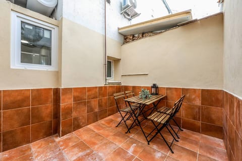 Madrid Stay | Room with Patio near Atocha