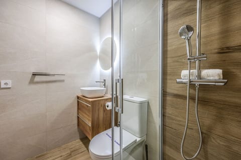 Madrid Stay | Double Room near Atocha