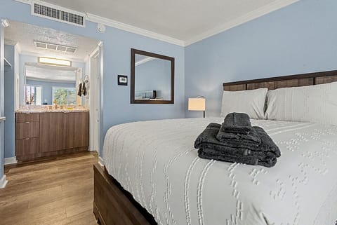 Comfortabel Stay MINS to *Atrium & *Novant Health