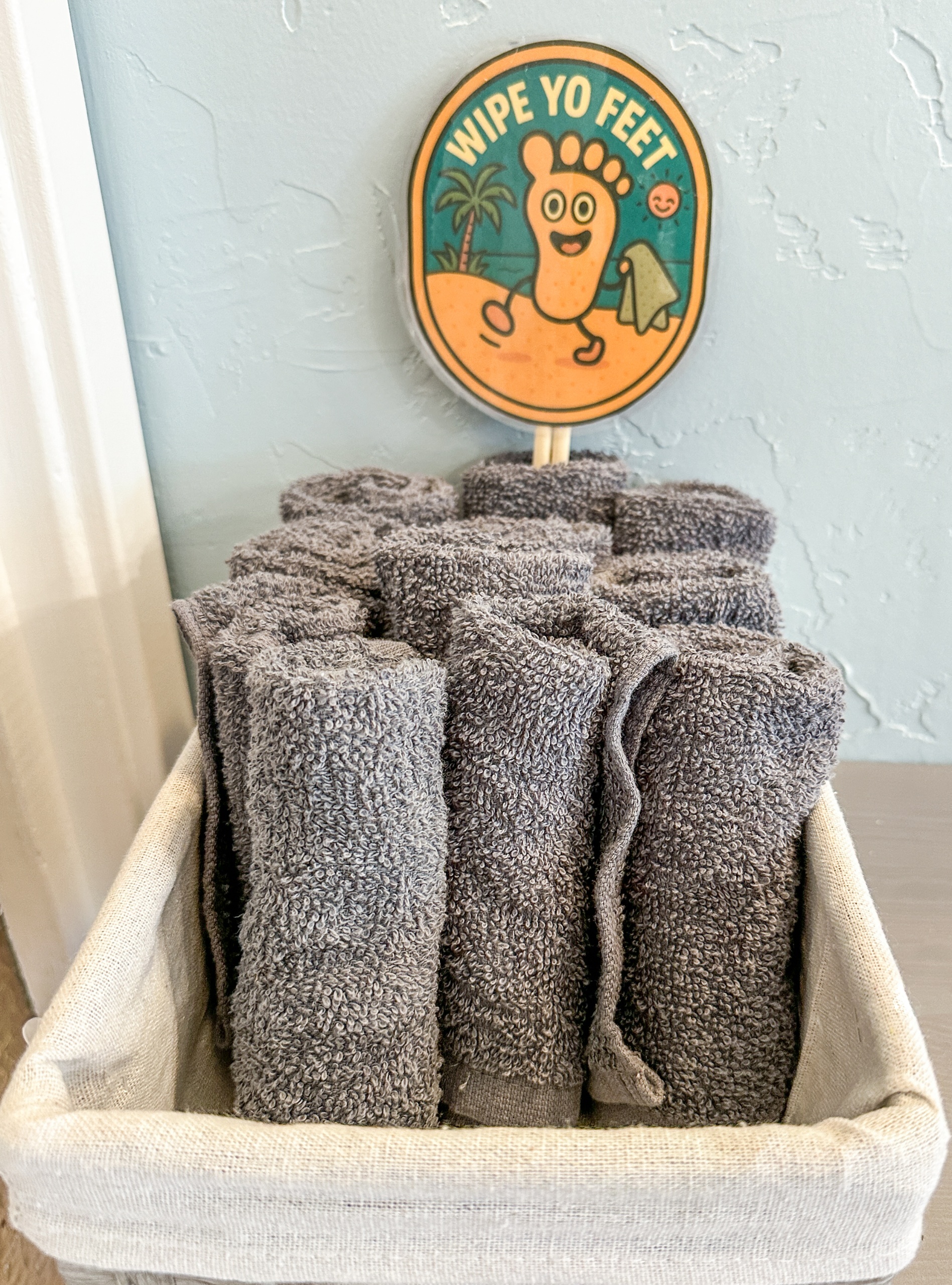 Newly renovated Coconut Coast 1BR condo w/ A/C