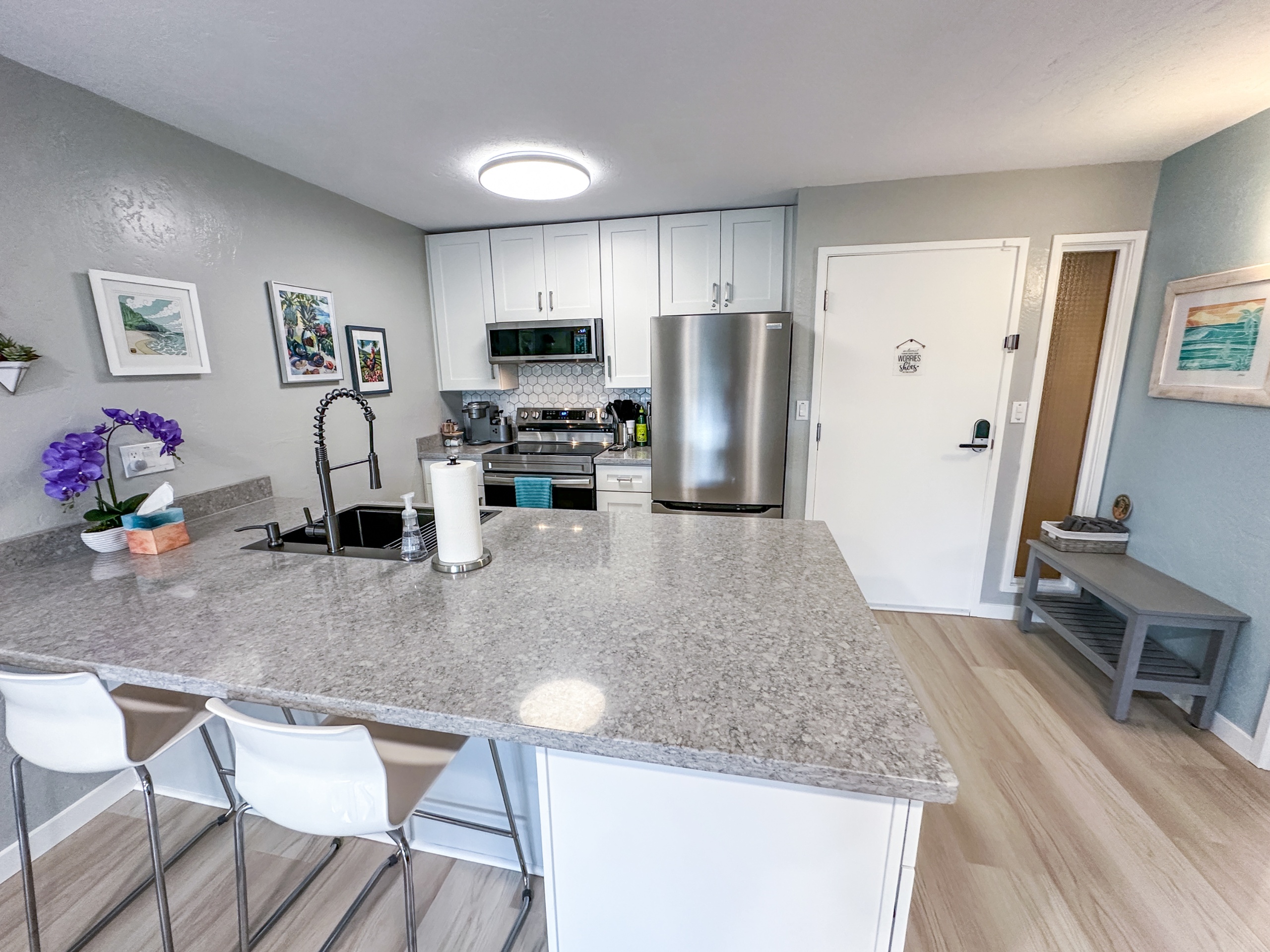 Newly renovated Coconut Coast 1BR condo w/ A/C