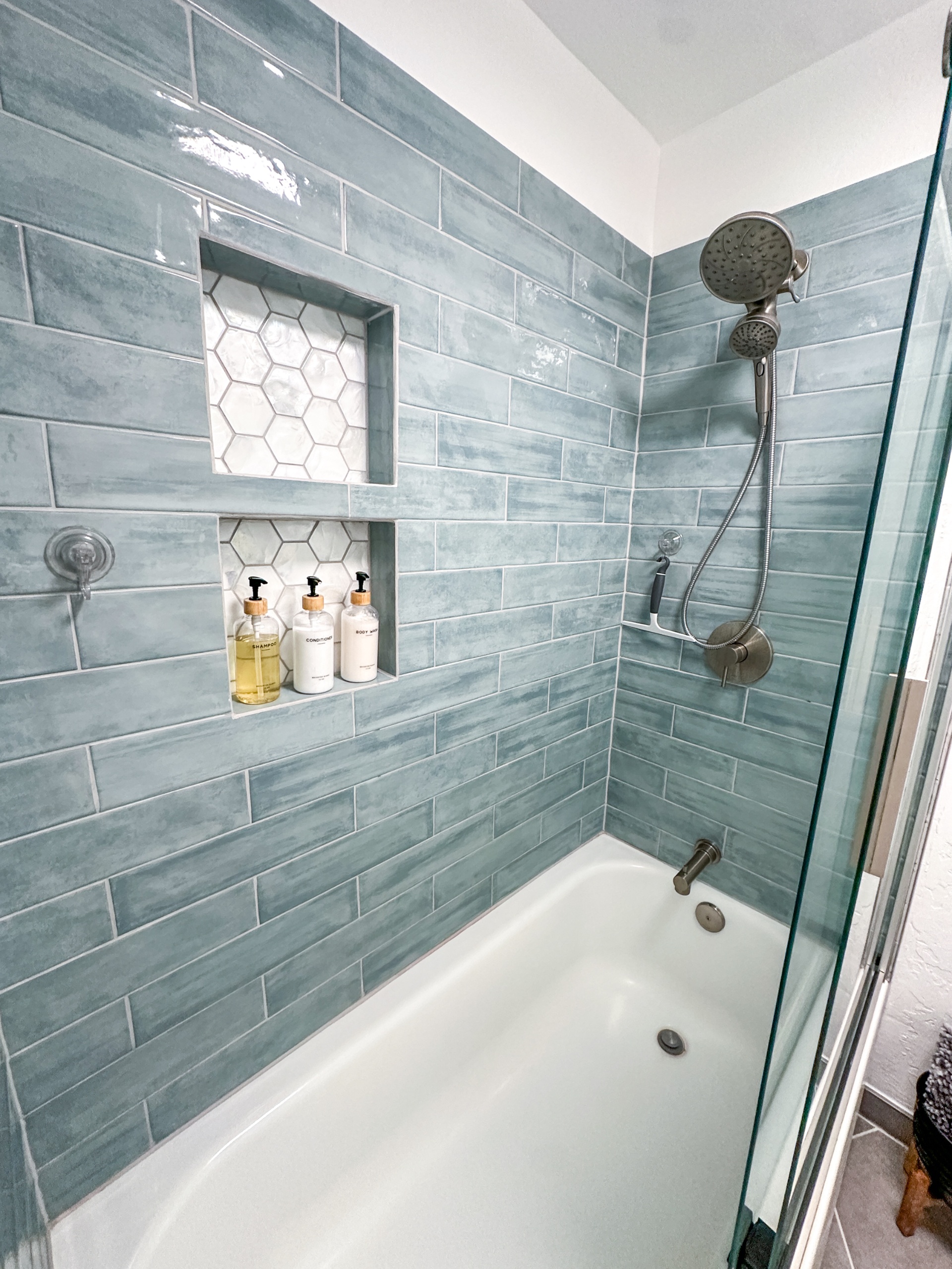 Newly renovated Coconut Coast 1BR condo w/ A/C