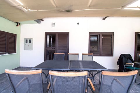 Apartment Lazy Dayz Pool - Unit 378532-13