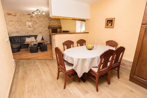 House Cancin - Unit 378533-13