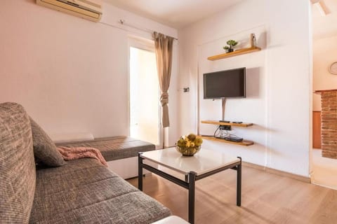 Apartments Eny - Unit 378535-13