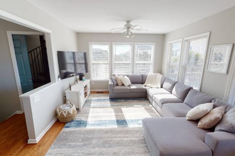 Coastal Townhome w/ Dock Access & Sunset Views