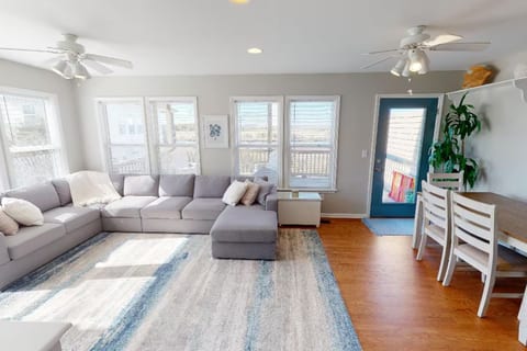 Coastal Townhome w/ Dock Access & Sunset Views
