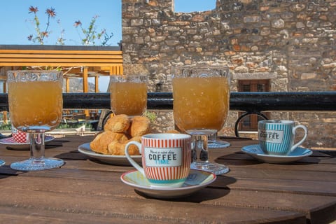 Plaka on the Water | 2 Apts for Families