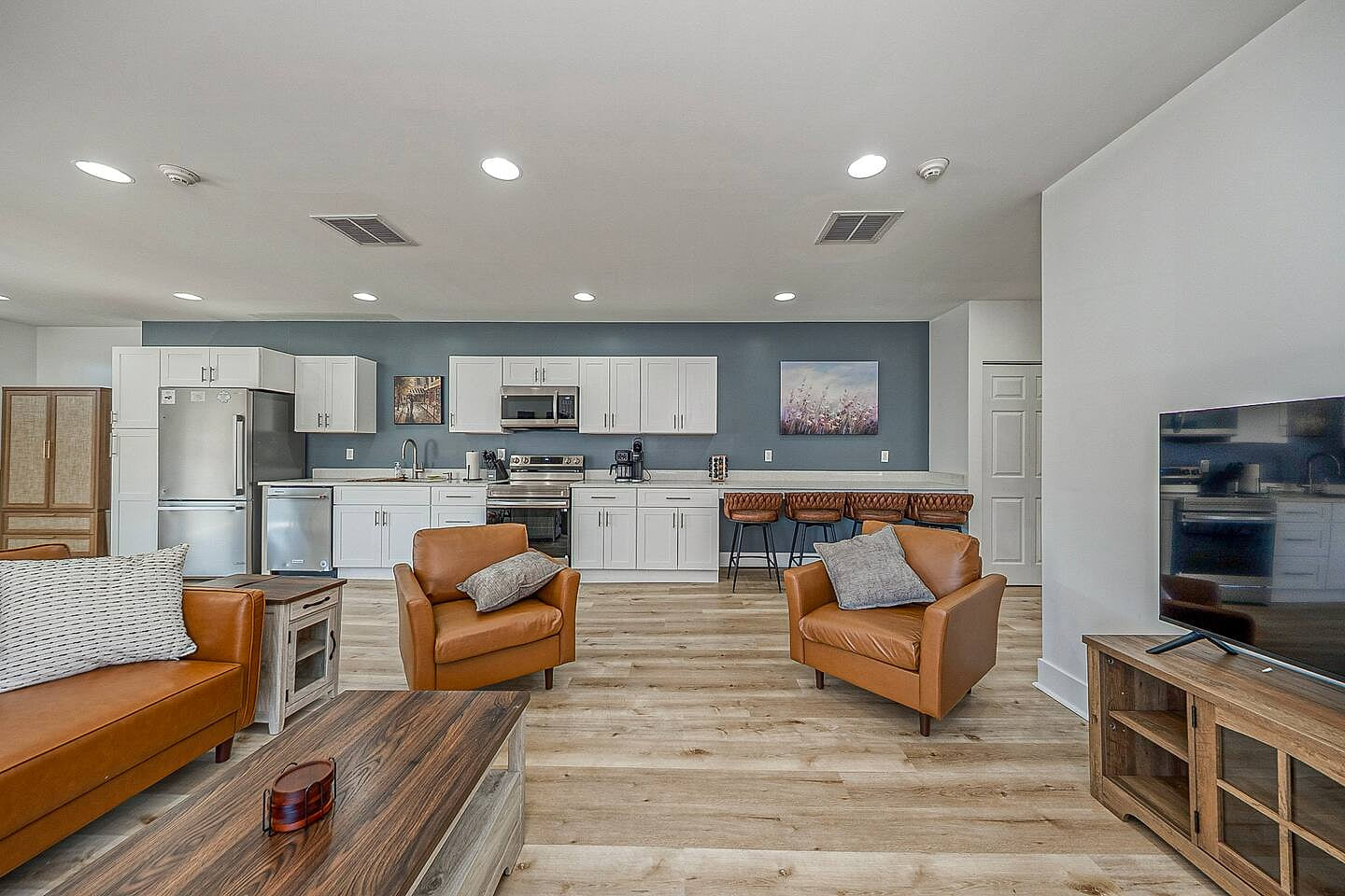 Carnegie Getaway | Close to Pittsburgh Attractions