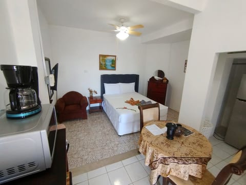 Sunrise Studio w Pool by Sea/Airport/Restau/Casino