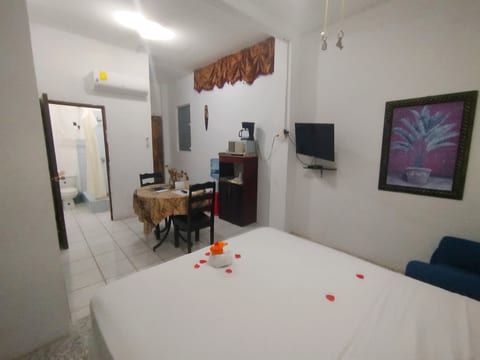 Sunrise Studio w Pool by Sea/Airport/Restau/Casino