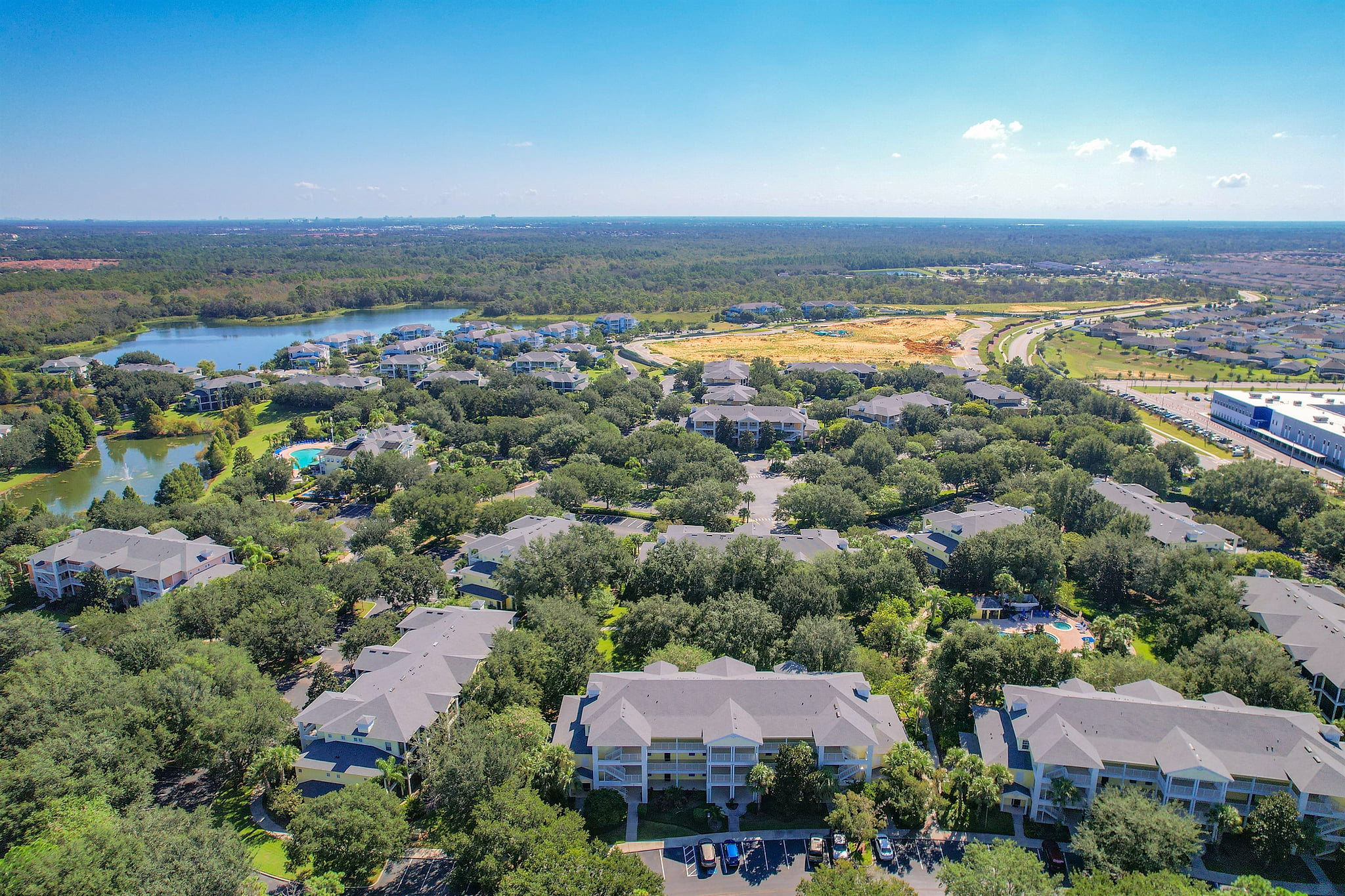 Bahama Bay Resort Condo - 10 Mi to Disney!