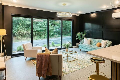 NEW 4BR Speakeasy Near Duke + Theatre | Sleeps 10