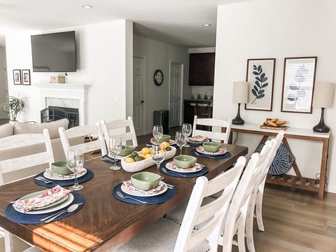 Luxury retreat w/ heated pool, steps to the Beach! image 4