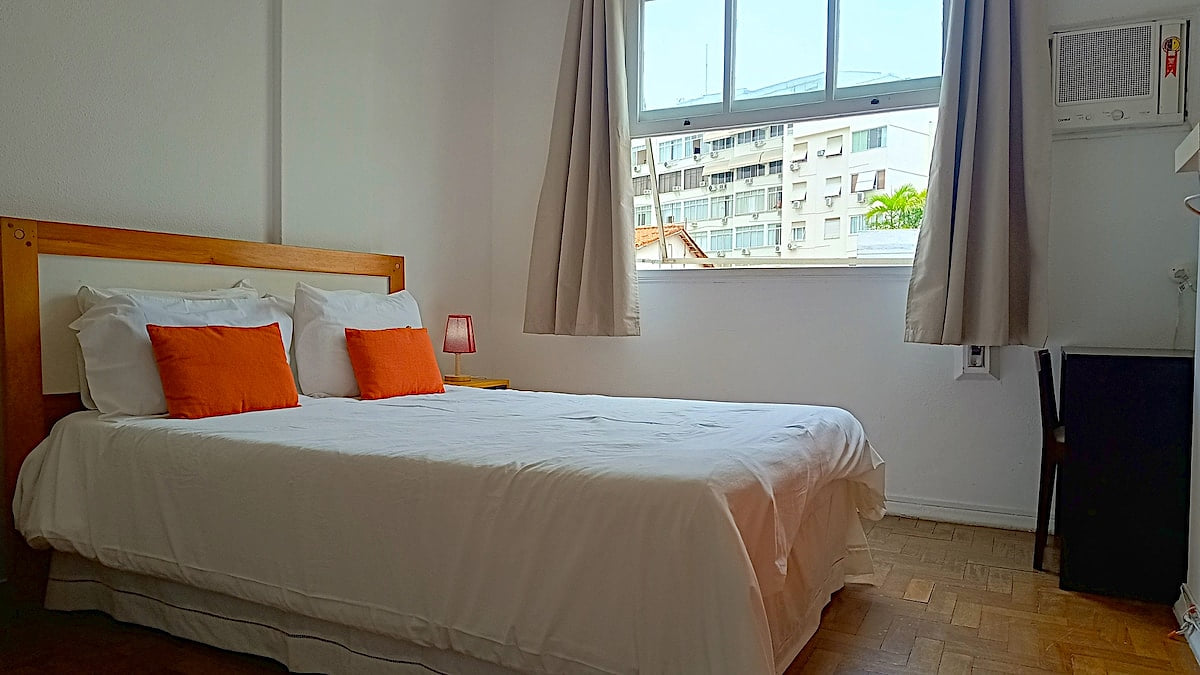 Few steps from Ipanema / Arpoador Beaches image 1