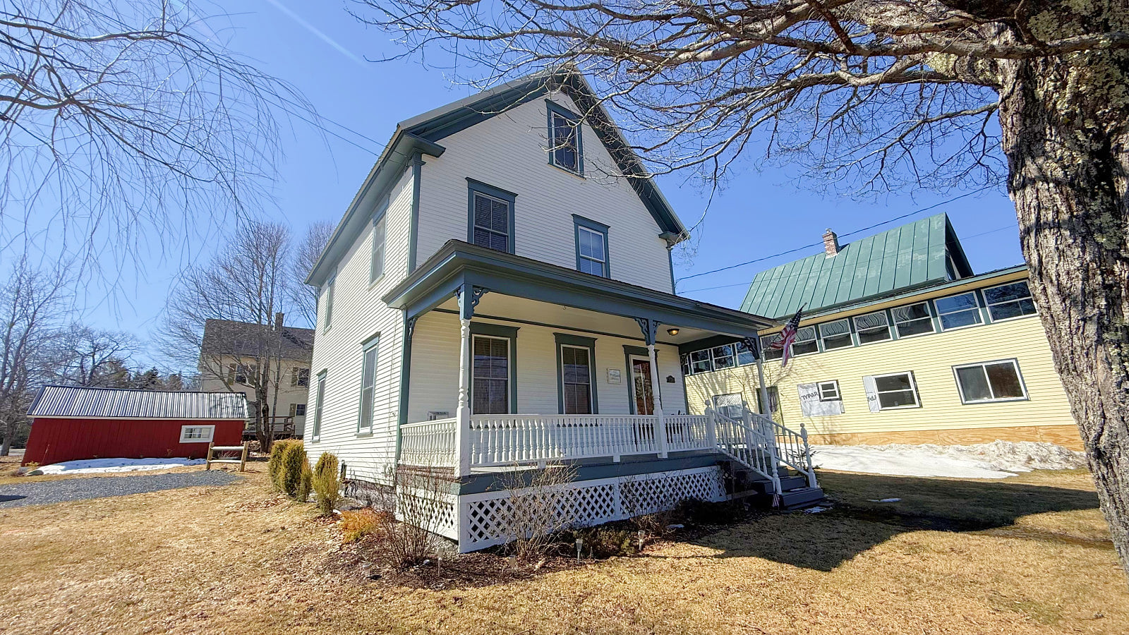 The Pritham House | Pet-Friendly, Public Beach & Dining