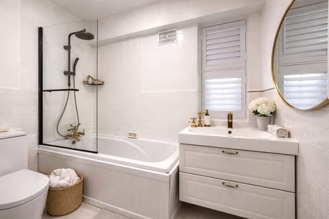 Luxury Pad for couples next to Paddington station